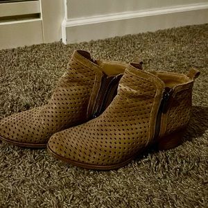 Lucky Brand booties